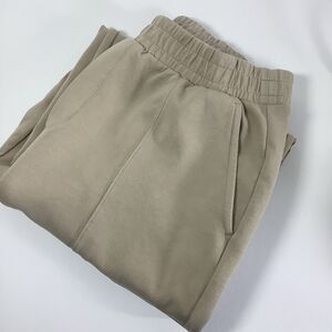 Old Navy Women's High-Waisted Dynamic Fleece Cargo Trouser Pants Size L Beige